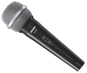 microfone dinamico da marca Shure
