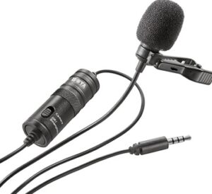 microfone de lapela modelo M1 da marca Boya