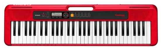 teclado musical da marca Casio modelo CT-S200